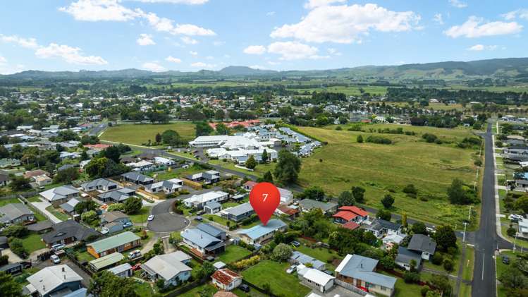 7 Carrick Robertson Place Waihi_19