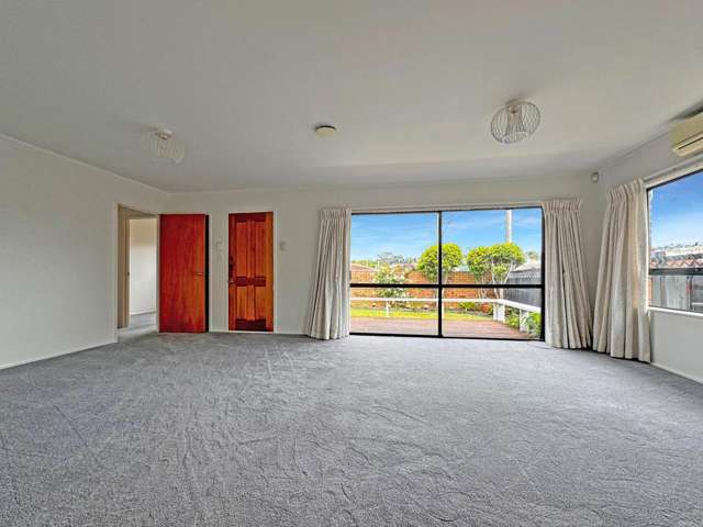 1/12 Shakespeare Road Milford_2