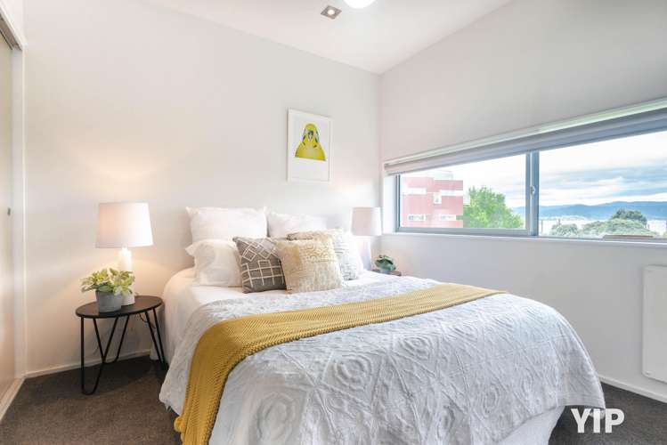 25/2 Onslow Road Khandallah_10