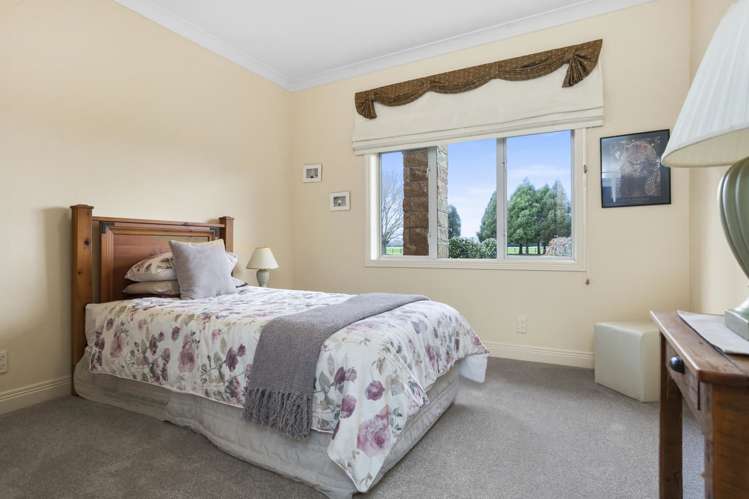 124 Mclarnon Road Cambridge_11