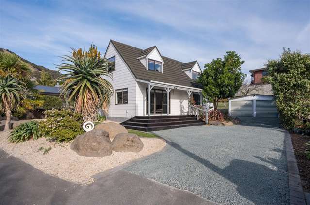 Ultimate Sunny Seaview Home in Prime Location!