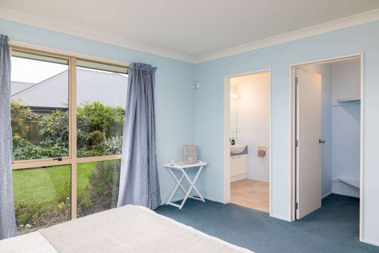 12 Scarlet Lane Redwood_8