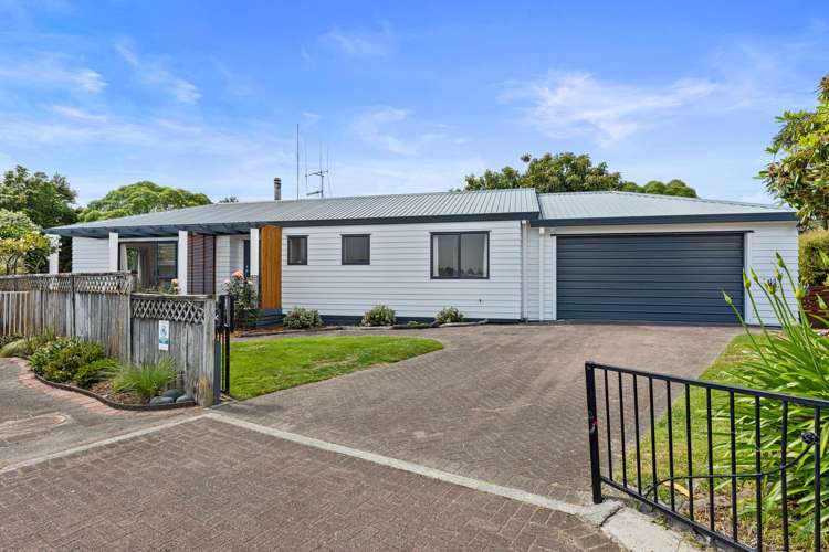 25 Lucerne Place Welcome Bay_1