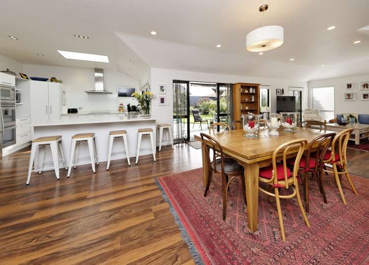 27 Maurice Borich Place Henderson_18