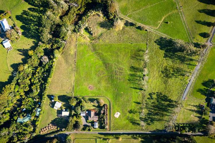 92 Estuary View Road Waiau Pa_44