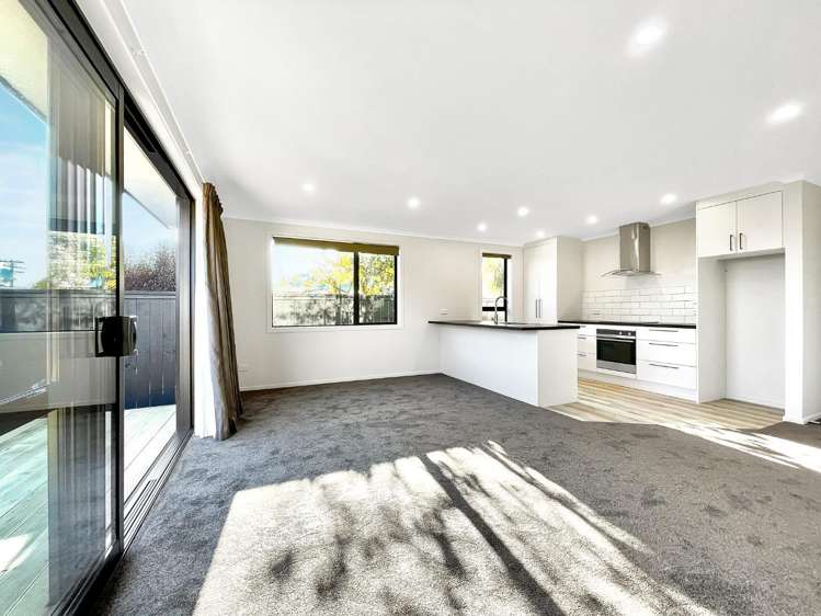 99F Factory Road 10288_2