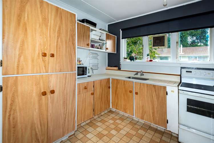 542 Worcester Street Linwood_7