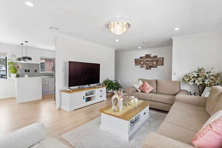 27 Bellville Drive Clendon Park_6