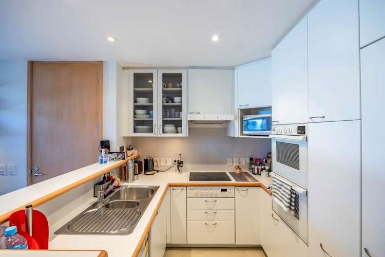 4/47 Tamaki Drive Mission Bay_10