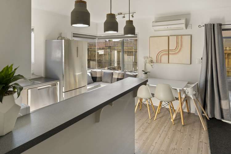 4b Palm Avenue Stoke_7