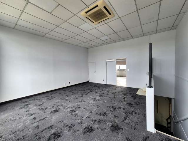 369 West Coast Road Glen Eden_2