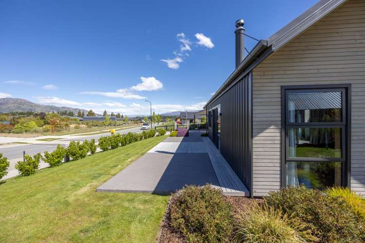 27 Sarges Way Lake Hawea_22