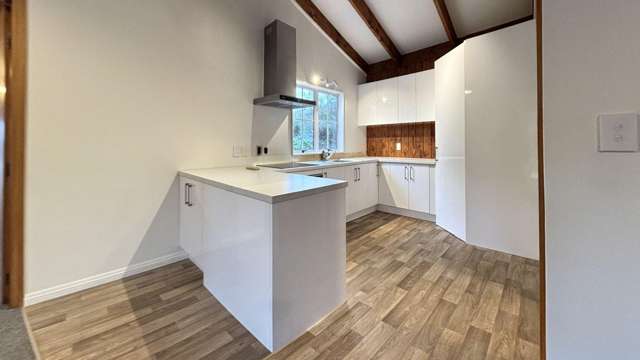 17 Hookway Grove 10587_4