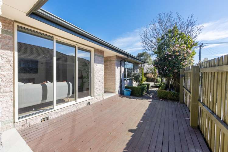 1/33 Trafford Street Harewood_29