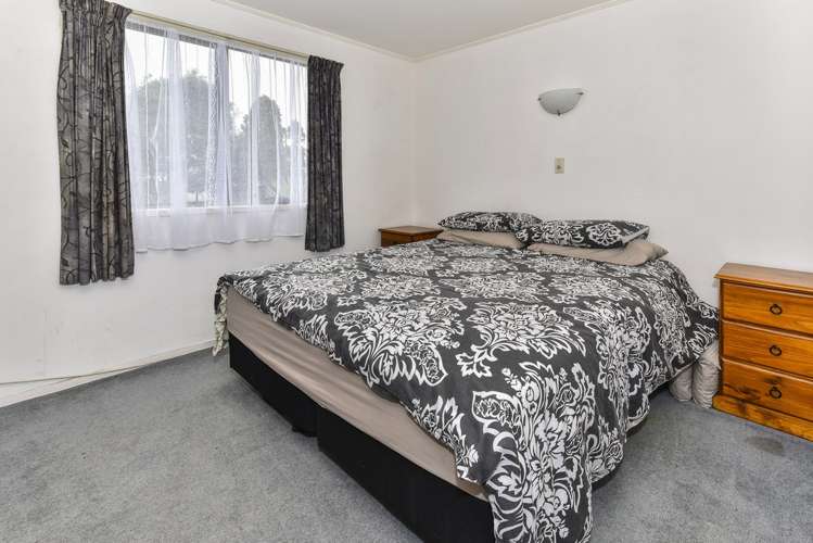 2 Lansdown Place Papakura_4