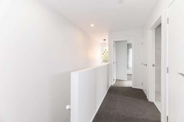 1/61 Glenview Road Glen Eden_4