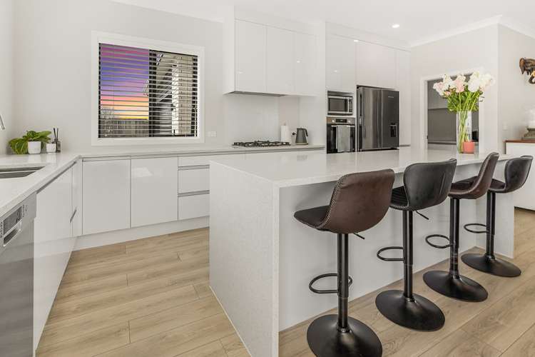 10 Kapua Crescent Rototuna North_1