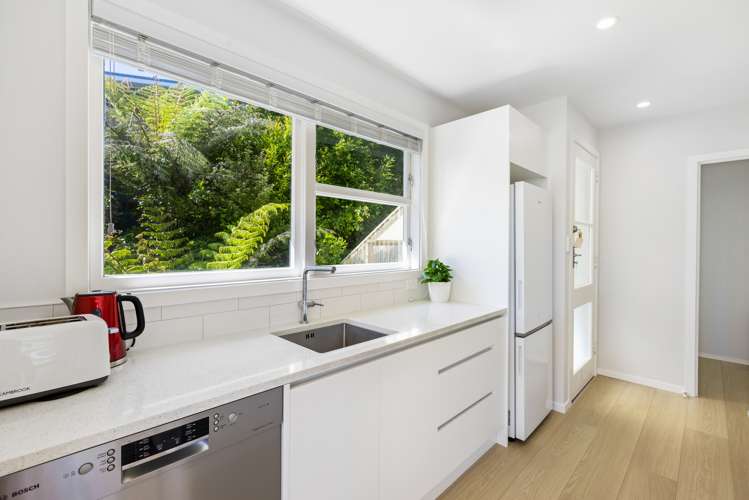 79 Duncansby Road Stanmore Bay_5