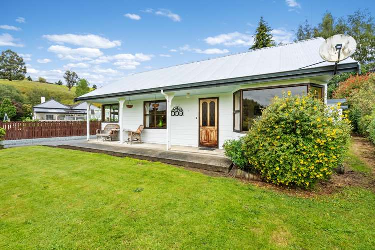 14 Iona Street Lawrence_13