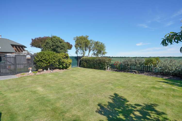 64 Roydon Drive Templeton_21