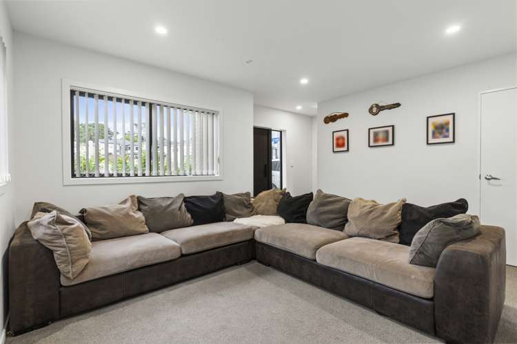 52 Arrowsmith Drive Flat Bush_14