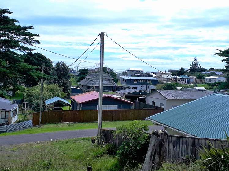 3 Dustin Street Foxton Beach_8