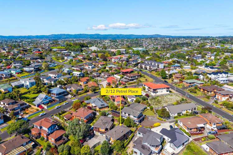 2/12 Petrel Place Massey_27