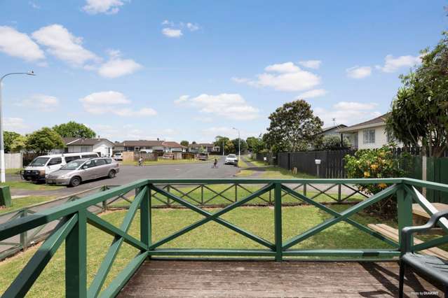 1/8 Sparrow Place Manurewa_3