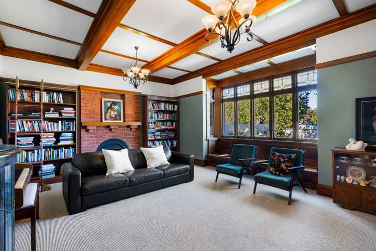 13 Nelson Crescent Napier South_12