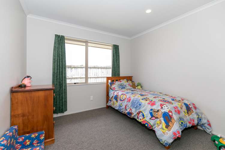 11 Sinead Court Grandview Heights_14