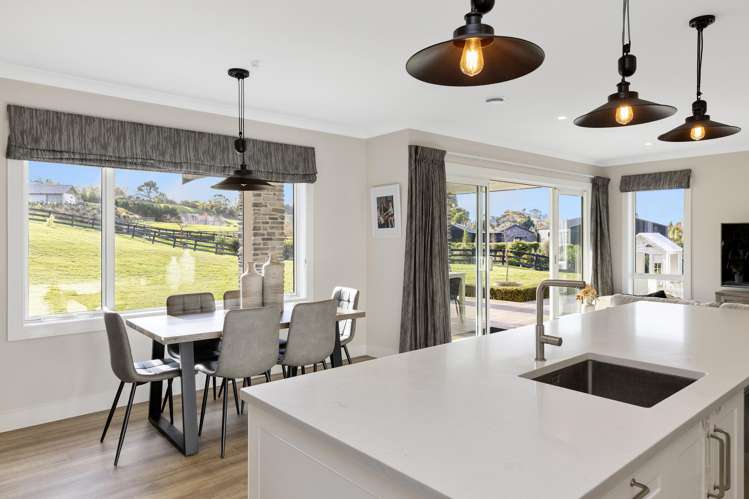 7 Lochinvar Lane Acacia Bay_22