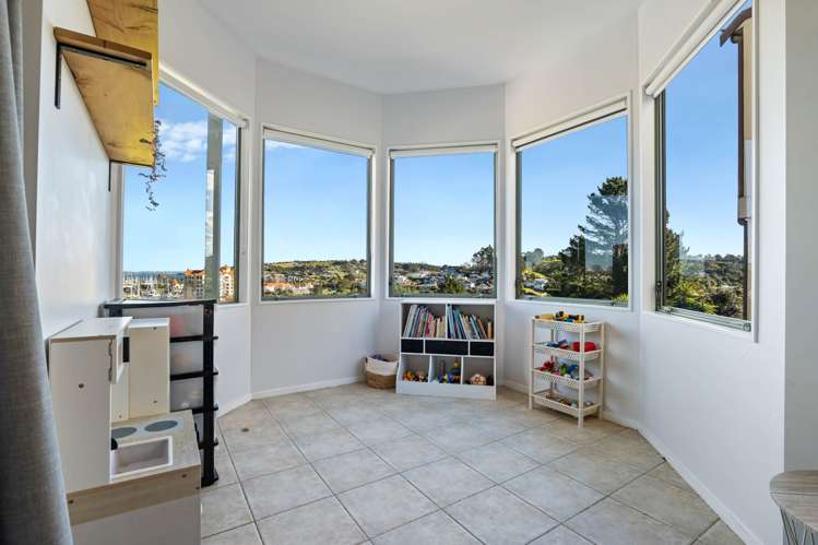 256 Alec Craig Way Gulf Harbour_12
