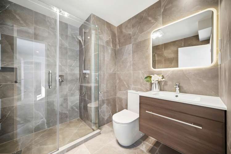 35 B&C Toroa Street Torbay_18