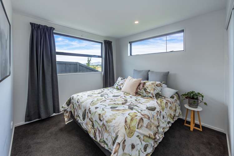 96 Oaks Drive Lincoln_22