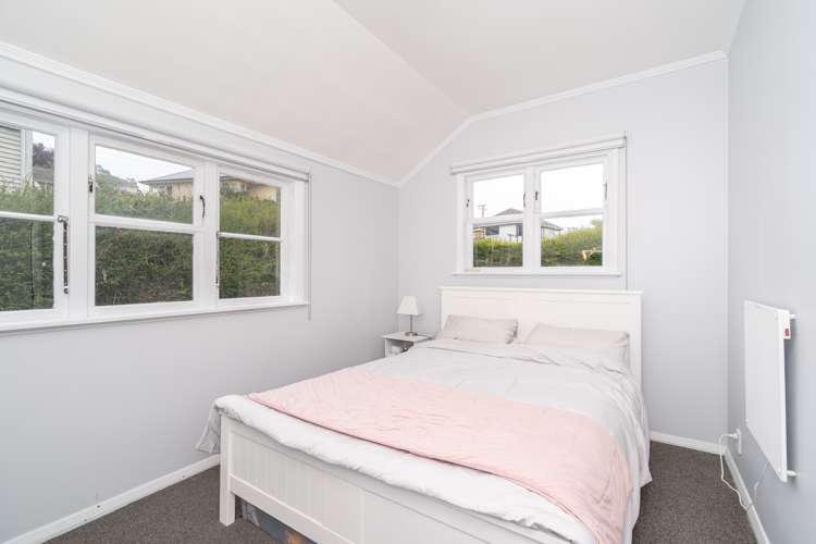 7 Edinburgh Street Green Island_12