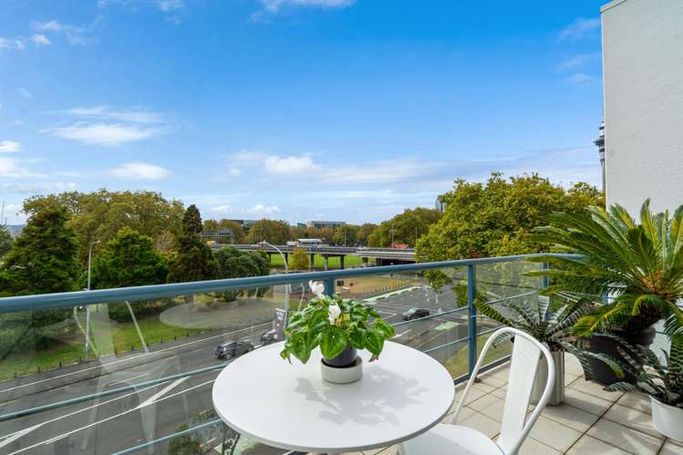4F/220 Victoria Street West Freemans Bay_19