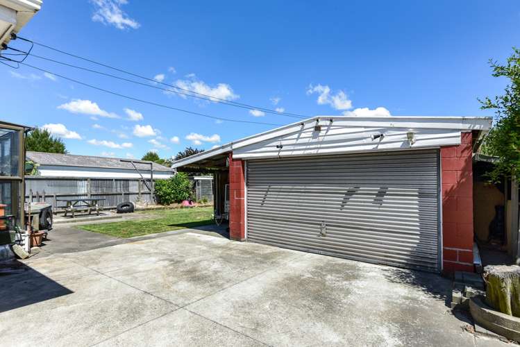 150 Springs Road Hornby_17