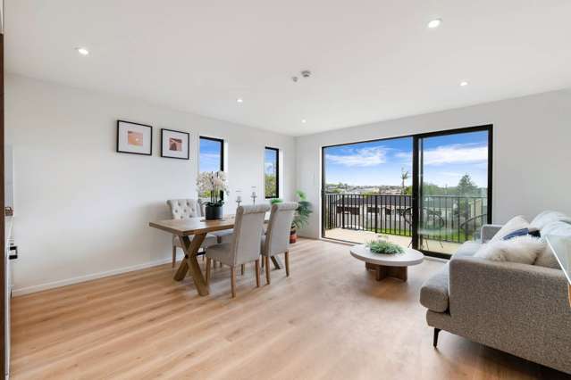 6/8 Baird Street Howick_4