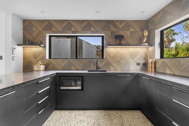 127 Bethells Road Waitakere_20