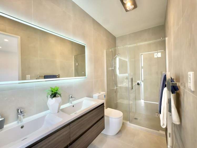 22 Tipu Crescent Milldale_13