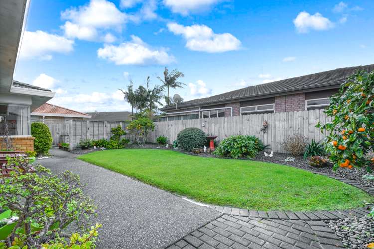 16 Chalmers Close Orewa_9