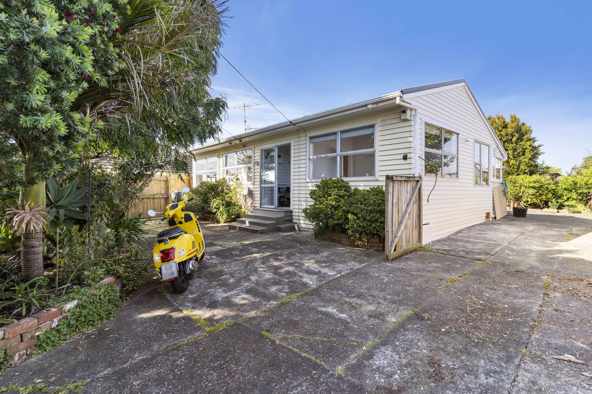 6 George Street Mangere East_0