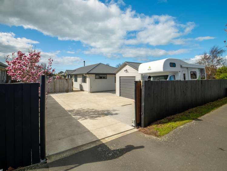 207 Breezes Road Aranui_20