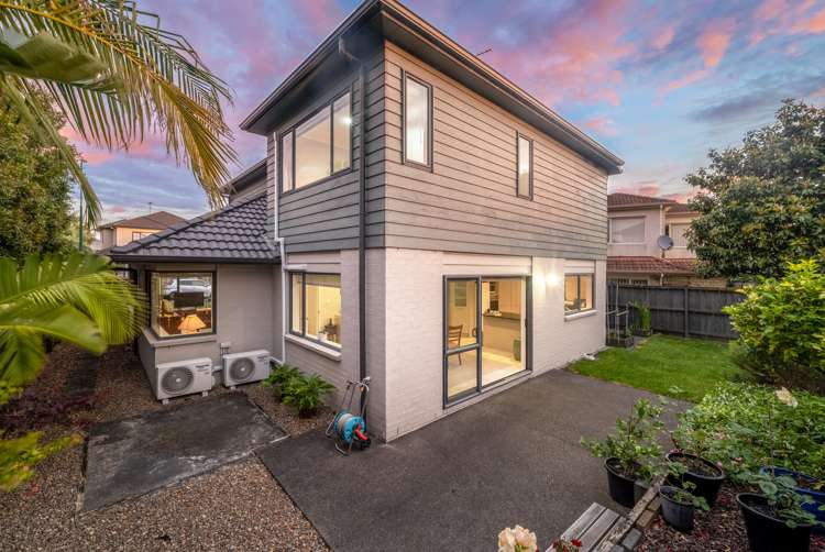 6 Tornish Drive Flat Bush_13