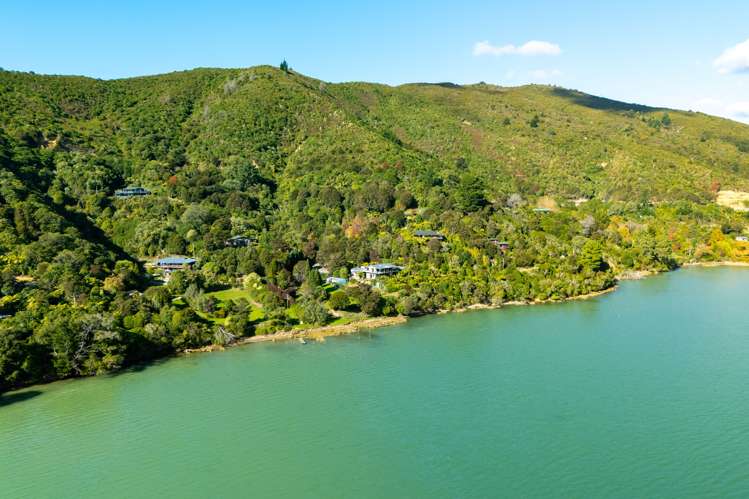 259 Queen Charlotte Drive Havelock_14