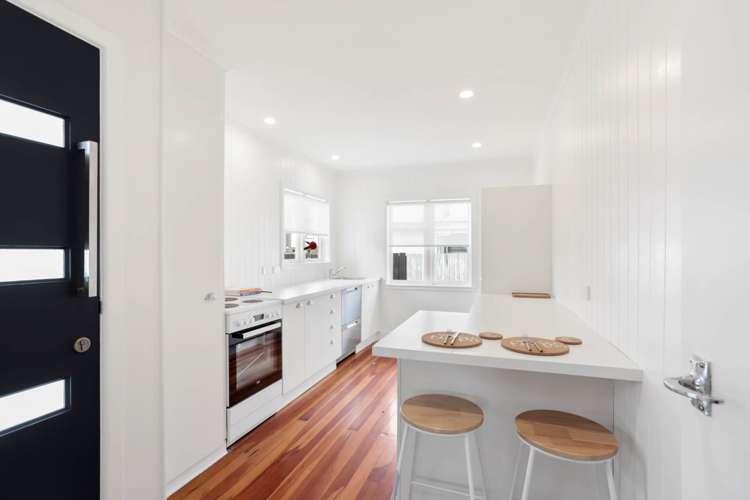 11 Hikurangi Street Te Atatu Peninsula_5