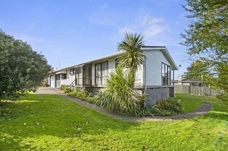 184b Clayton Road Mangakakahi_8