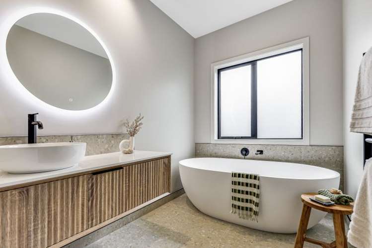 12 Halley Drive Chartwell_16