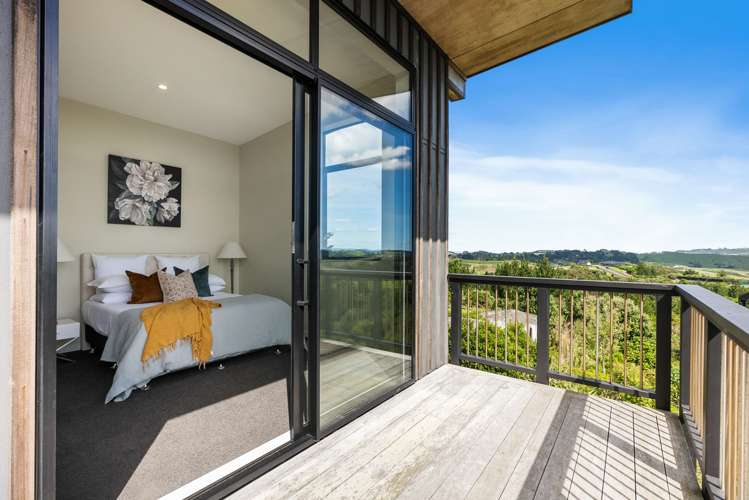 378e Ara-Kotinga Whitford_21