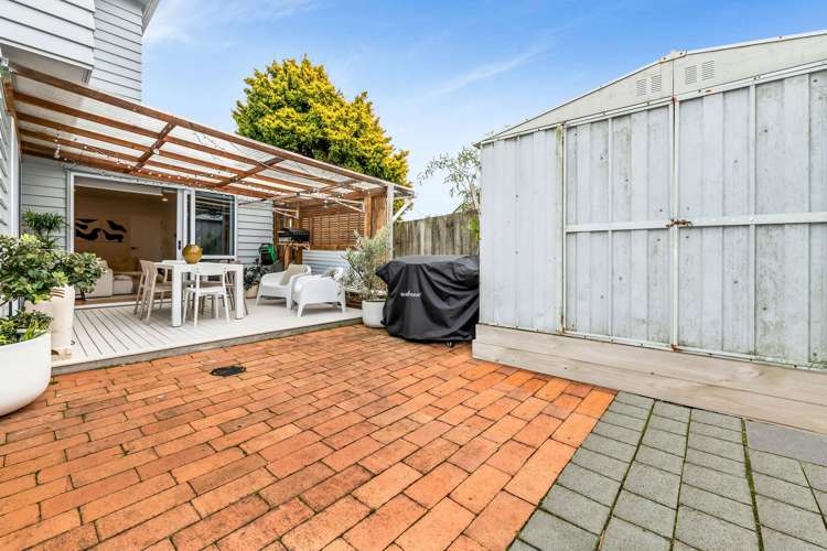 4A Pauline Place Bucklands Beach_12